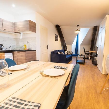Appartement Coeur De Ville - Au Calme - Wifi - Four, Lave-Seche Linge Pau Exterior photo